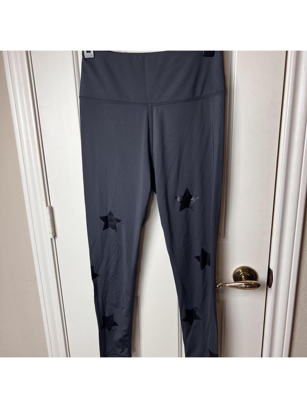 Premium Aesthetic, Cut the Frills Women Gray Leggings, Irredescent Stars, Medium